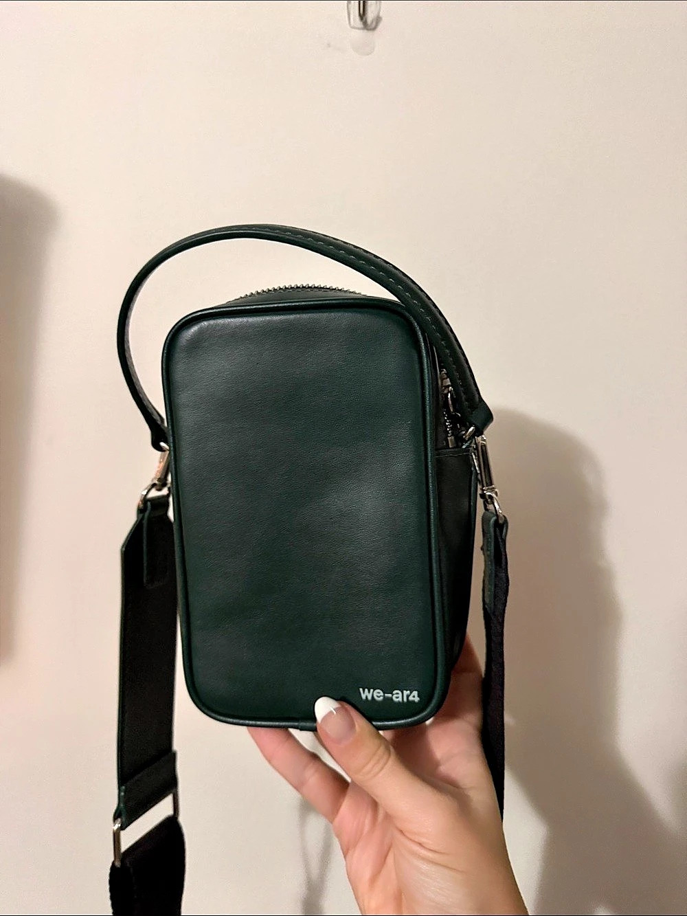WE-AR4 The Souvenir Green Crossbody Bag